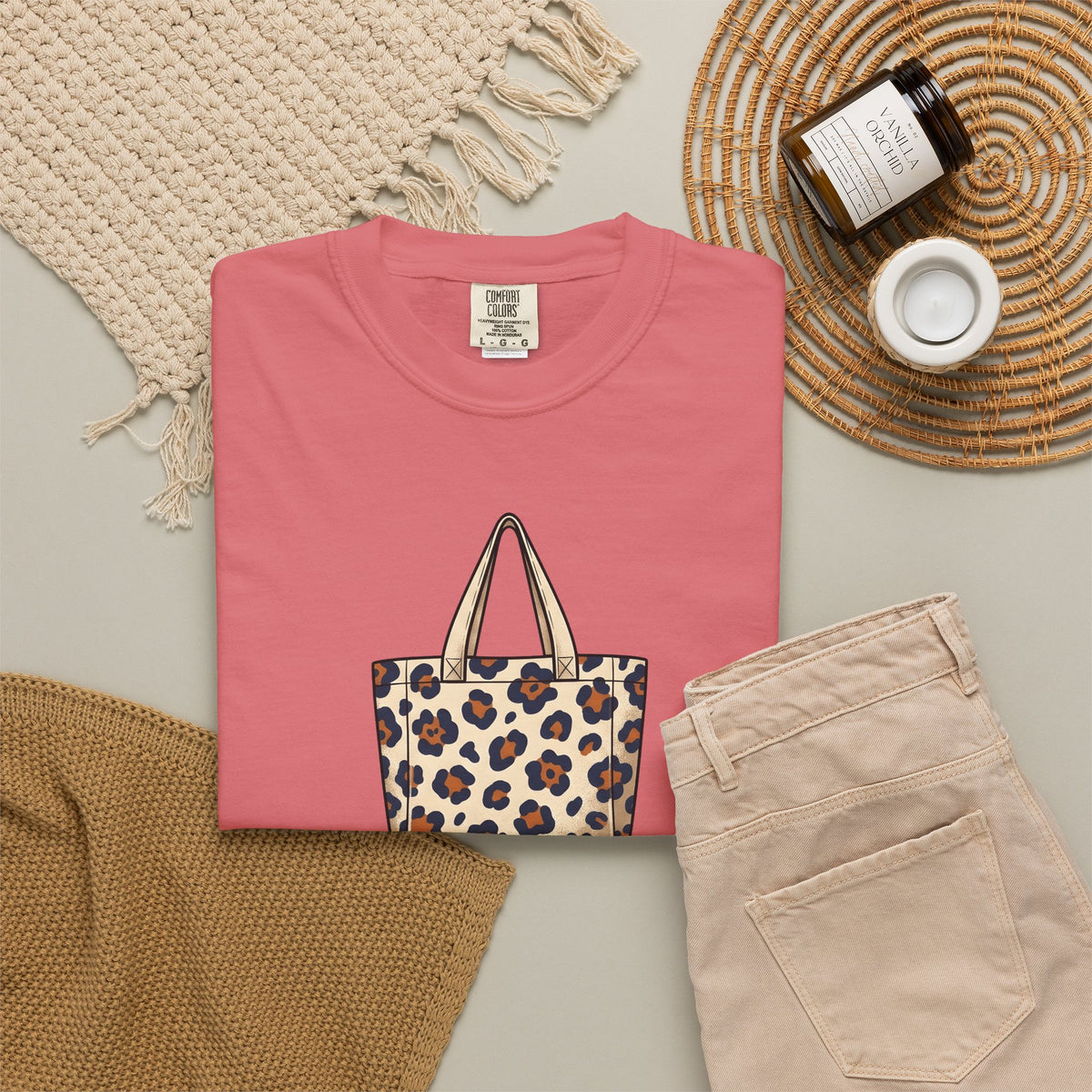 Leopard T-Shirt T-Shirt Teachers Literacy Gift Women Rustic T-Shirt Tote T-Shirt Educator Enthusiast Country T-Shirt Reading Graphic Simple Book