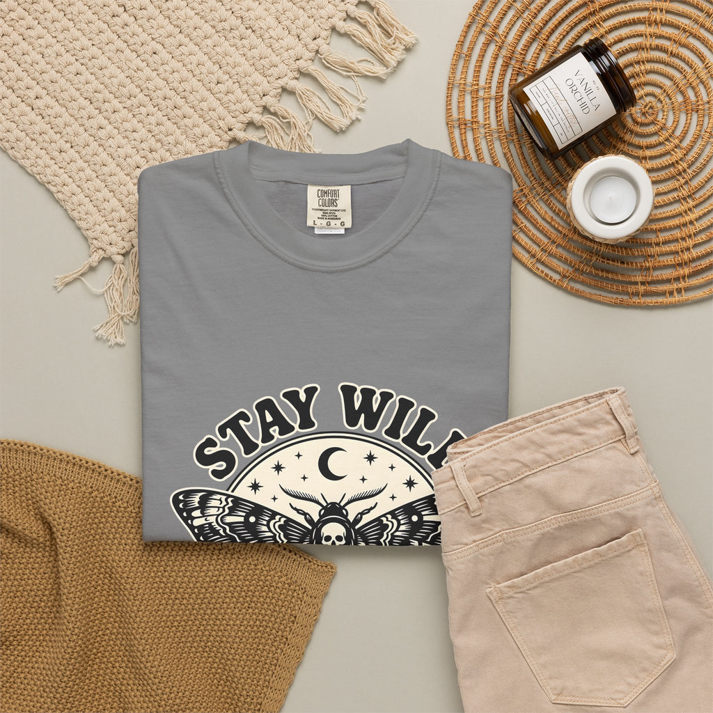 Moth Skull T-Shirt Boho Chic Celestial Gift Women Gothic T-Shirt Insect T-Shirt Bohemian Fan Dark T-Shirt Astrology Graphic Vintage Moon T-Shirt