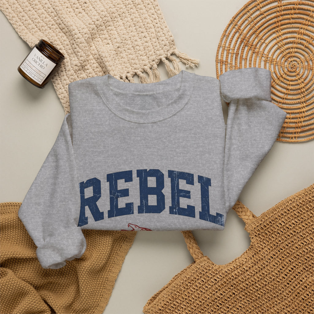 Twisted Rattler Sweatshirt America Freedom Gift Women Worn Sweatshirt Rattlesnake Sweatshirt Patriot Fan Distressed Sweatshirt Liberty Graphic Classic Star