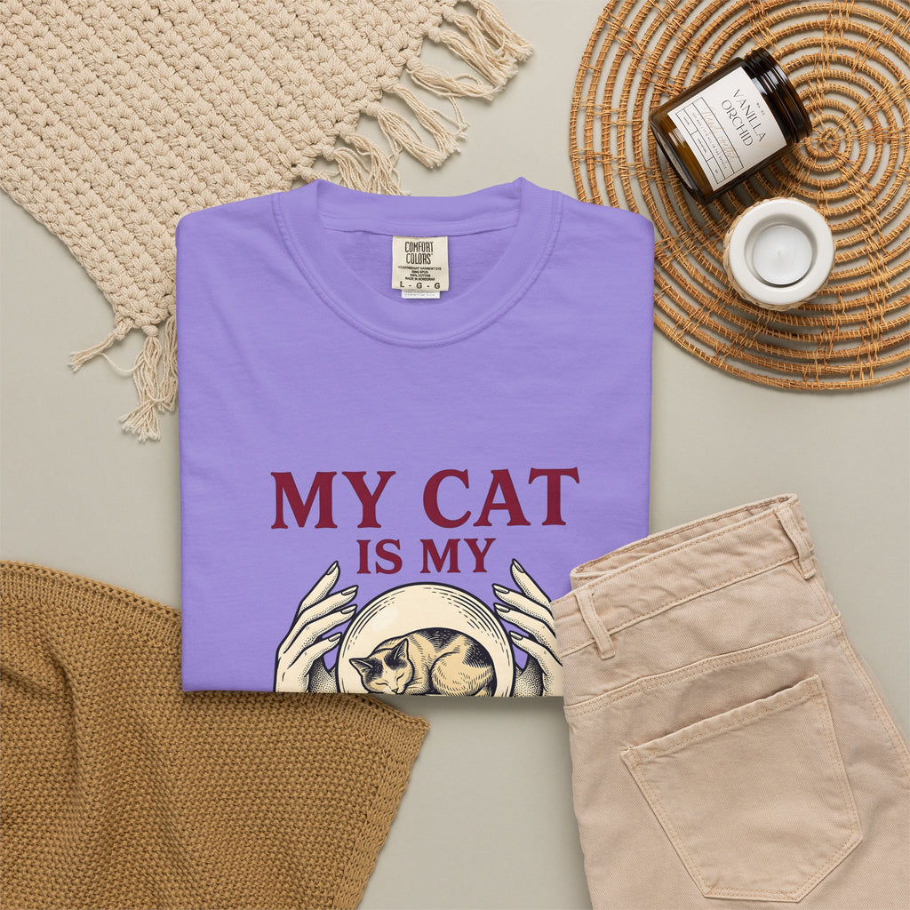 Cat Crystal Ball Cat Mystical Gift Vintage Crystal Ball Cat Fan Retro Occult Hand T-Shirt