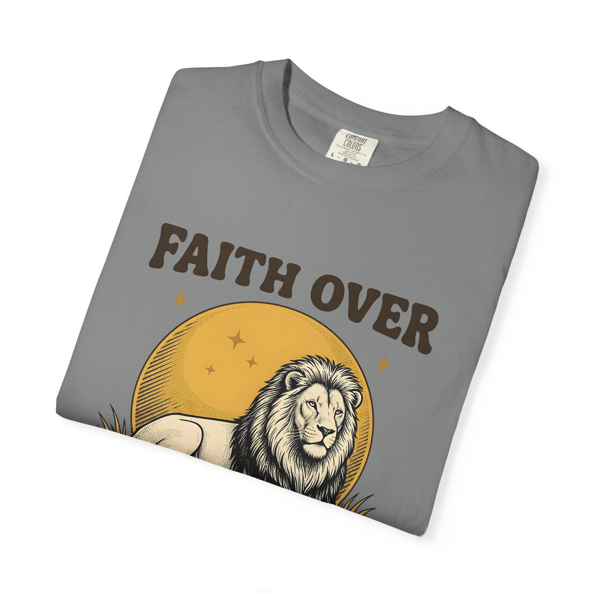 Lion Art T-Shirt Animal Uplift Gift Women Heritage T-Shirt Lion T-Shirt Wildlife Fan Vintage T-Shirt Inspirational Graphic Retro-Inspired Sunlight