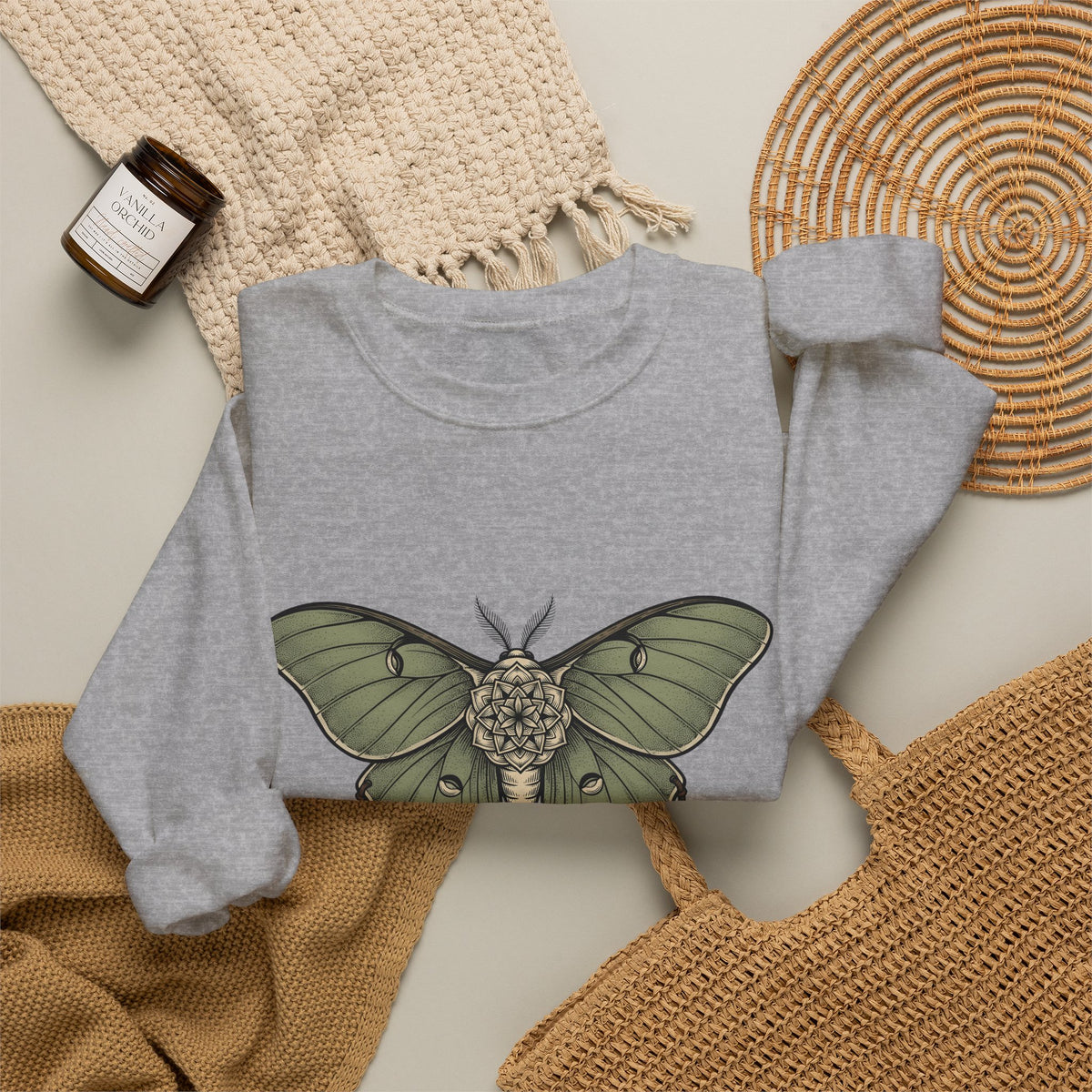 Luna Moth Sweatshirt Boho Chic Nature Gift Women Tattoo Sweatshirt Actias Luna Sweatshirt Hippie Fan Tribal Sweatshirt Environmental Graphic Vintage Crystals