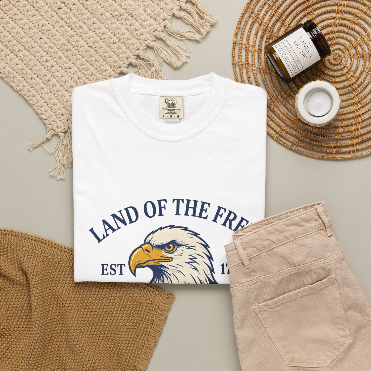 Bald Eagle T-Shirt America Patriotism Gift Women Line Art T-Shirt Eagle T-Shirt American Enthusiast Illustration Graphic Cartoon Patriotic Graphic