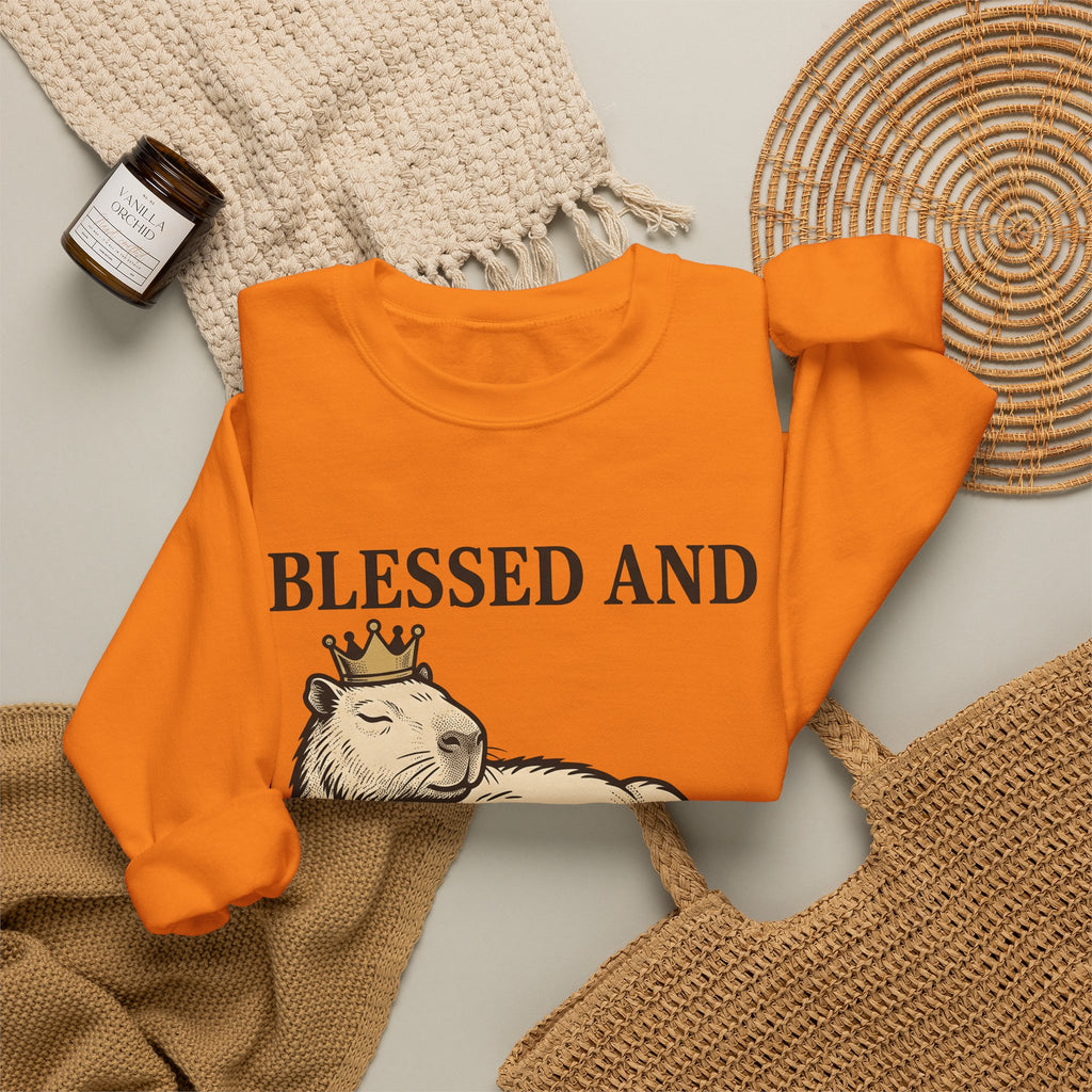 Capybara Crown Sweatshirt Capybara Comedy Gift Women Classic Sweatshirt Crown Sweatshirt Rodent Fan Retro Sweatshirt Humor Graphic Doodle Beast Sweatshirt