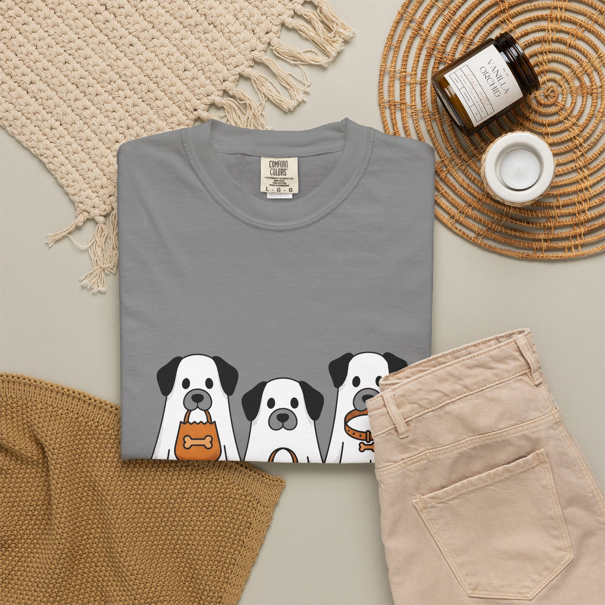 Phantom Puppies Halloween Pet Owner Gift Comic Ghost Dogs Spooky Fan Cartoon Dog Mom T-Shirt