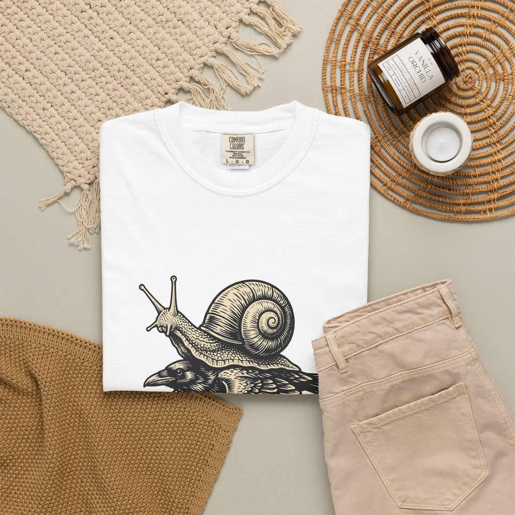 Slug Raven T-Shirt Funny Wildlife Gift Women Classic T-Shirt Raven T-Shirt Humor Fan Vintage T-Shirt Animal Graphic Doodle Wings T-Shirt