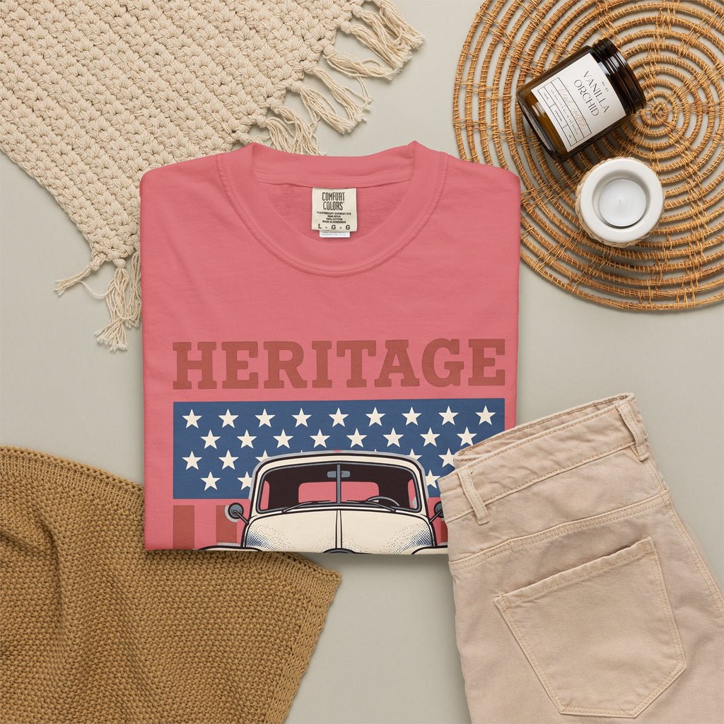 Antique Lorry T-Shirt America Liberty Gift Women Retro T-Shirt Truck T-Shirt Patriot Enthusiast Vintage T-Shirt Freedom Graphic Line Art Flag