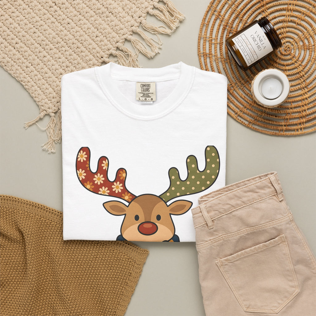 Deer Drawing Holiday Noel Gift Cartoon Fawn Christmas Fan Caricature Christmas Classic Winter T-Shirt