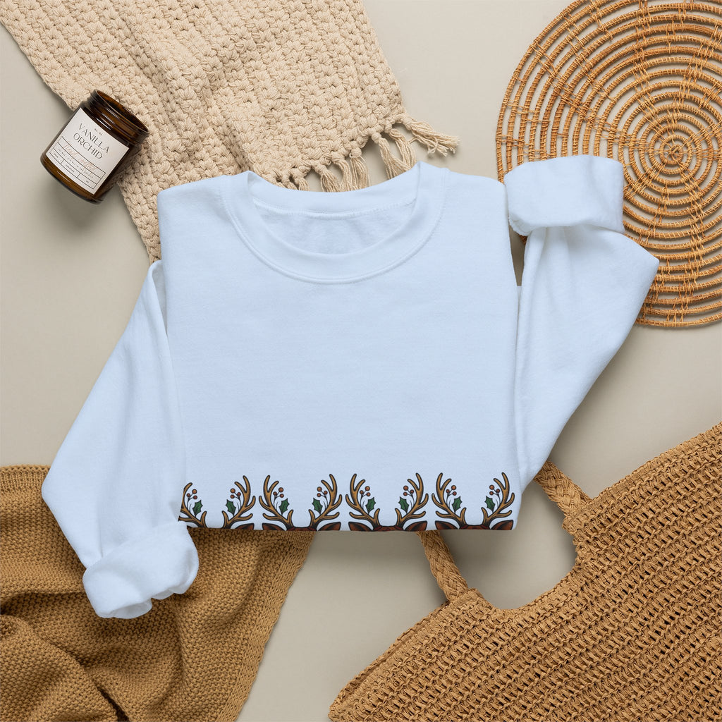Reindeer Head Holiday Christmas Gift Folk Caribou Christmas Fan Primitive Xmas Vintage Holly Sweatshirt