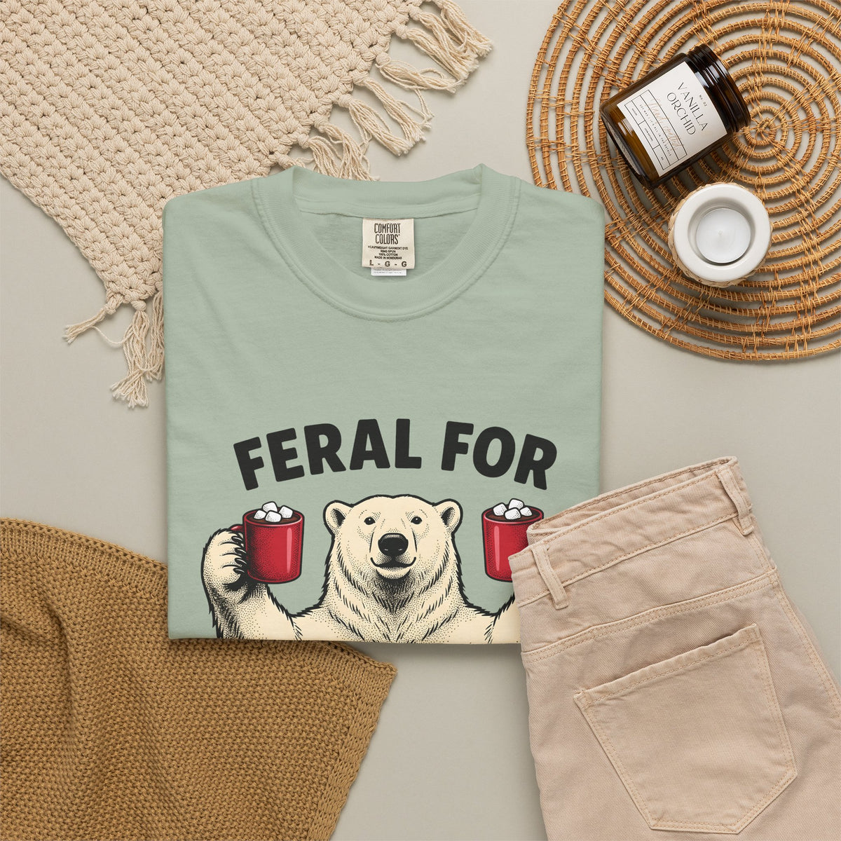 White Bear Holiday Frost Gift Rustic Polar Bear Christmas Fan Winter Cartoon Tea Mug T-Shirt