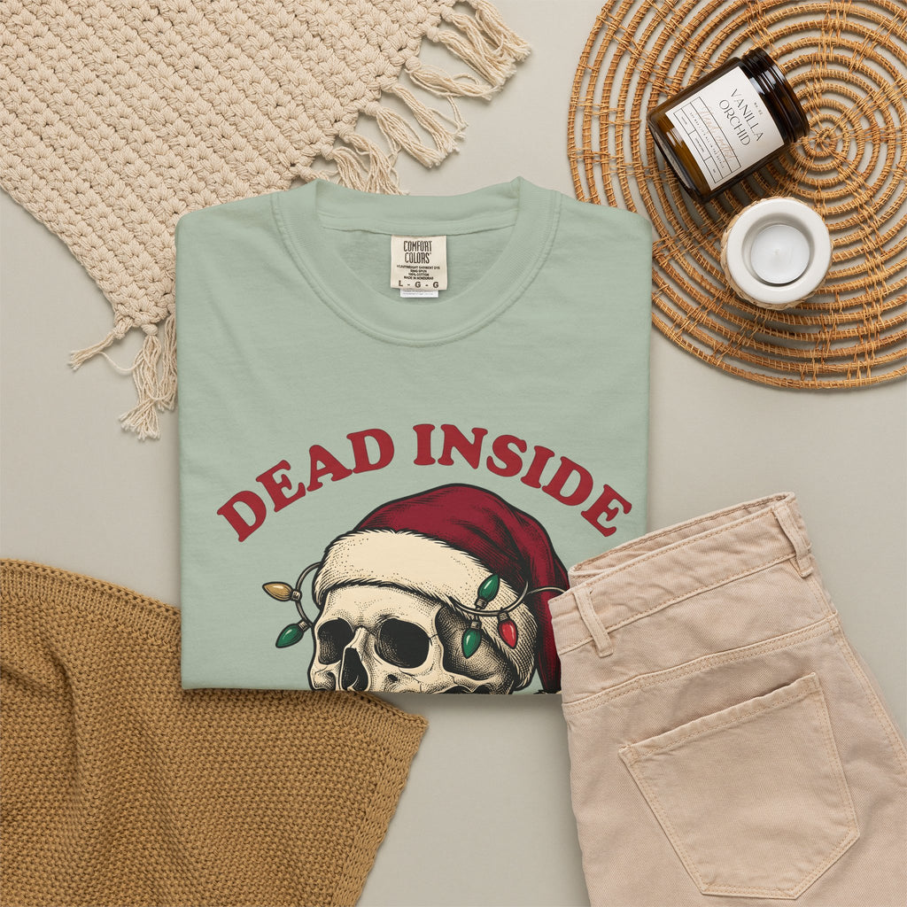 Skull Santa Hat T-Shirt Christmas Gothic Gift Women Tattoo T-Shirt Skull Cap T-Shirt Xmas Fan Ink T-Shirt Dark Graphic Vintage Christmas Lights