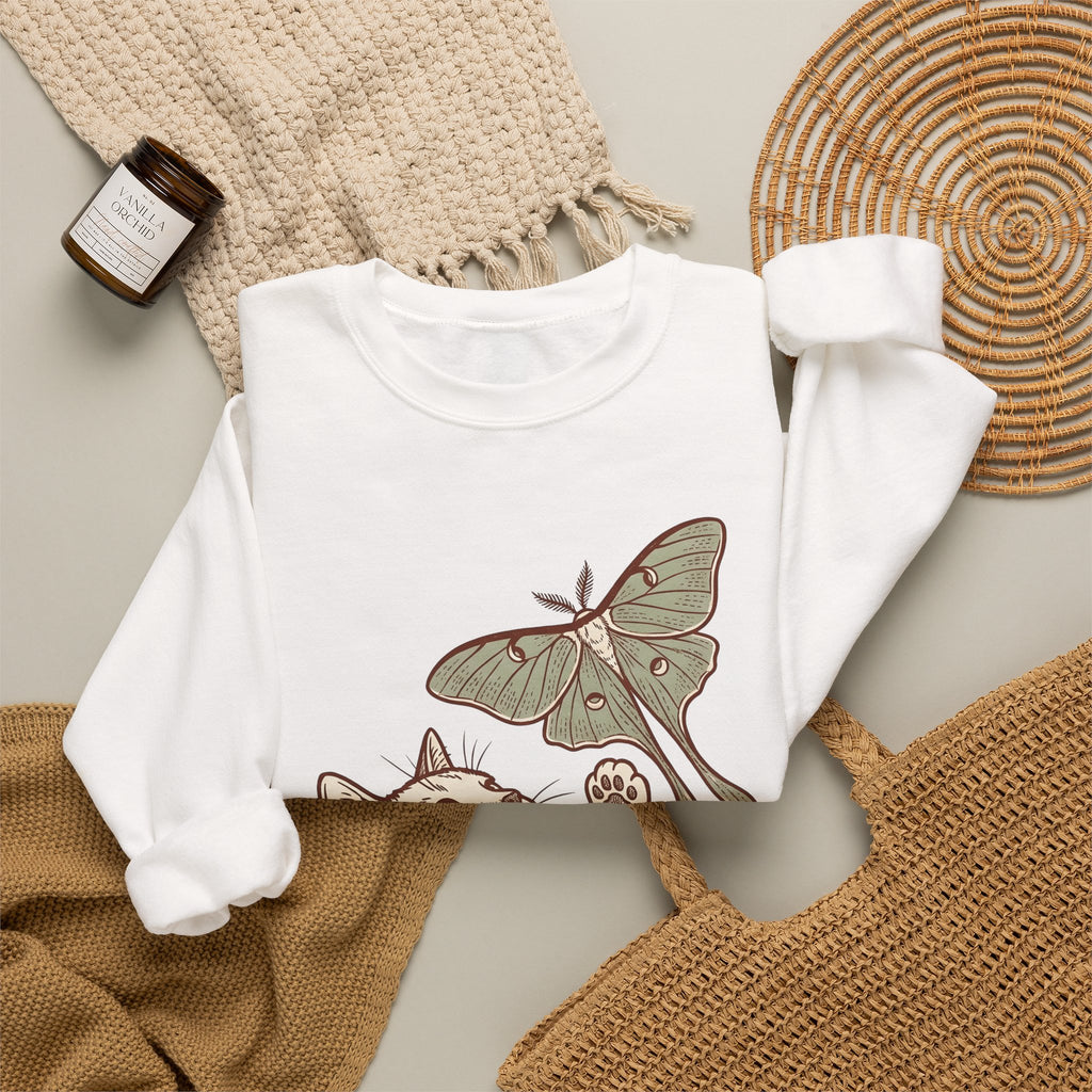 Kitten Moth Sweatshirt Cat Outdoors Gift Women Sketch Sweatshirt Kitten Sweatshirt Cat Fan Drawing Graphic Retro Leaf Sweatshirt