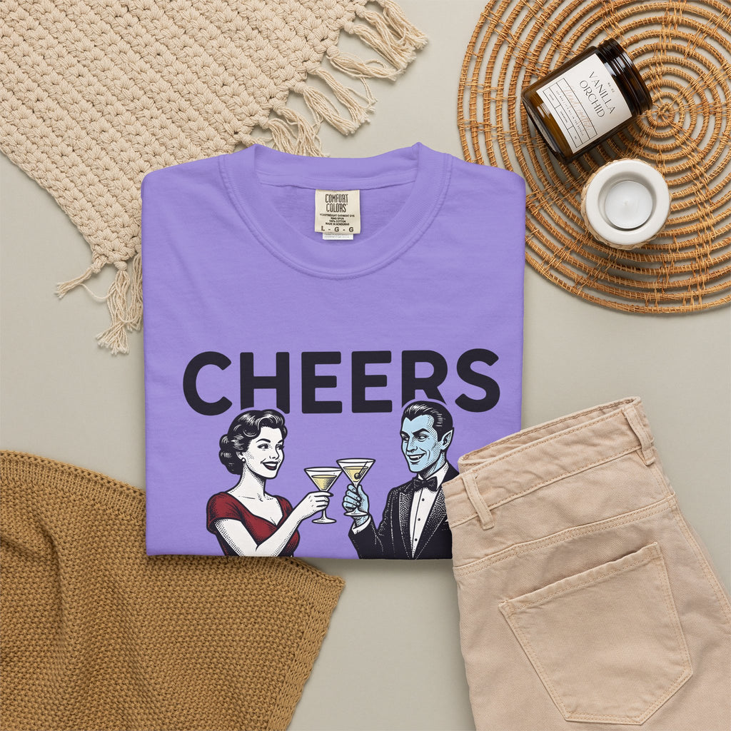 Vampire Duo T-Shirt Halloween Event Gift Women Antique T-Shirt Vampire Couple T-Shirt Horror Fan Spooky T-Shirt Party Graphic Old School Wine Glass