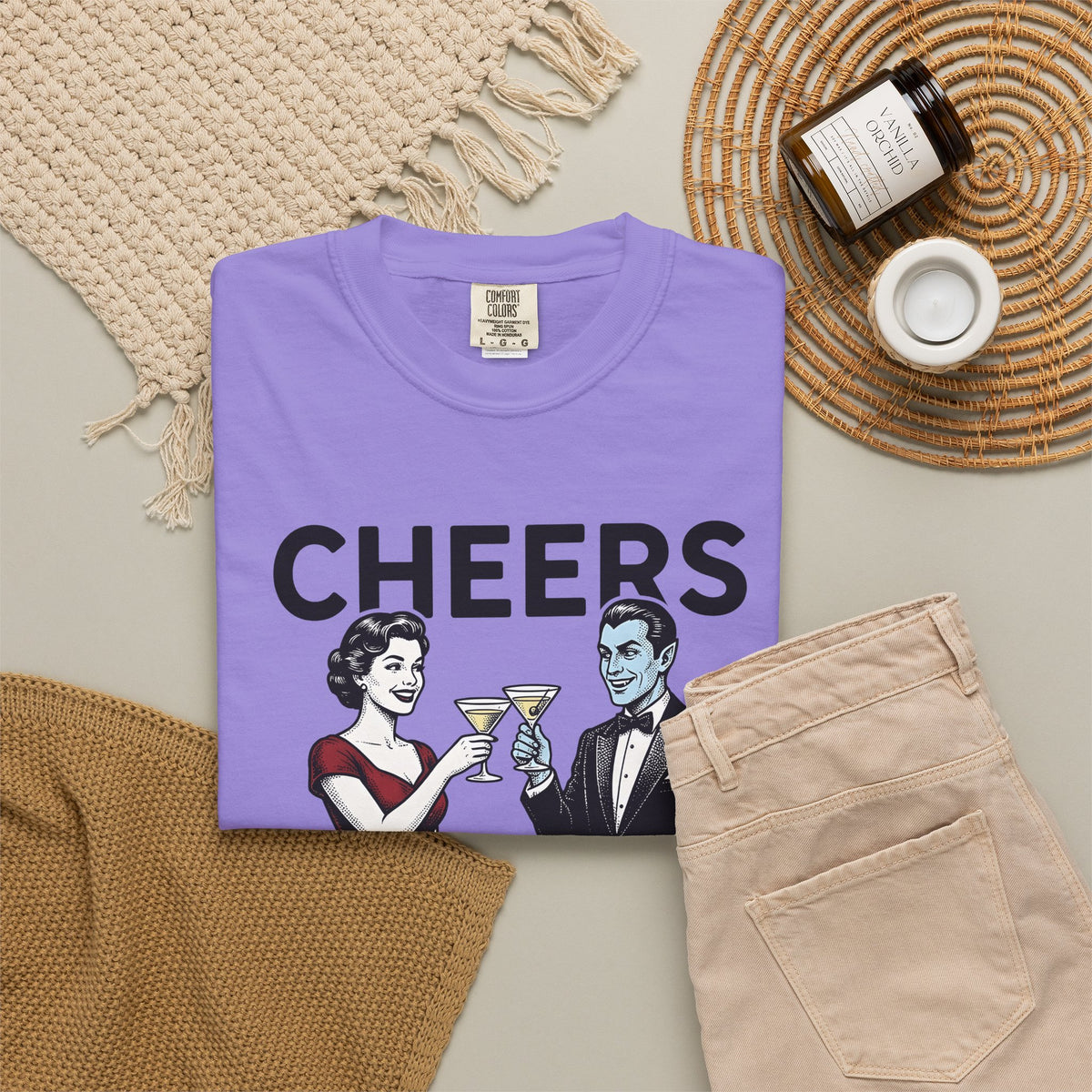Vampire Duo T-Shirt Halloween Event Gift Women Antique T-Shirt Vampire Couple T-Shirt Horror Fan Spooky T-Shirt Party Graphic Old School Wine Glass