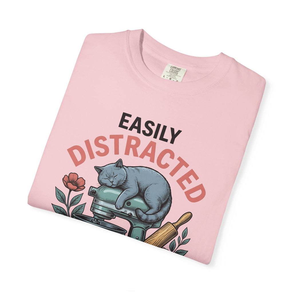 Cat Blender T-Shirt Cat Dessert Gift Women Retro T-Shirt Blender T-Shirt Cat Fan Vintage T-Shirt Pastry Graphic Sketch Blossoms T-Shirt