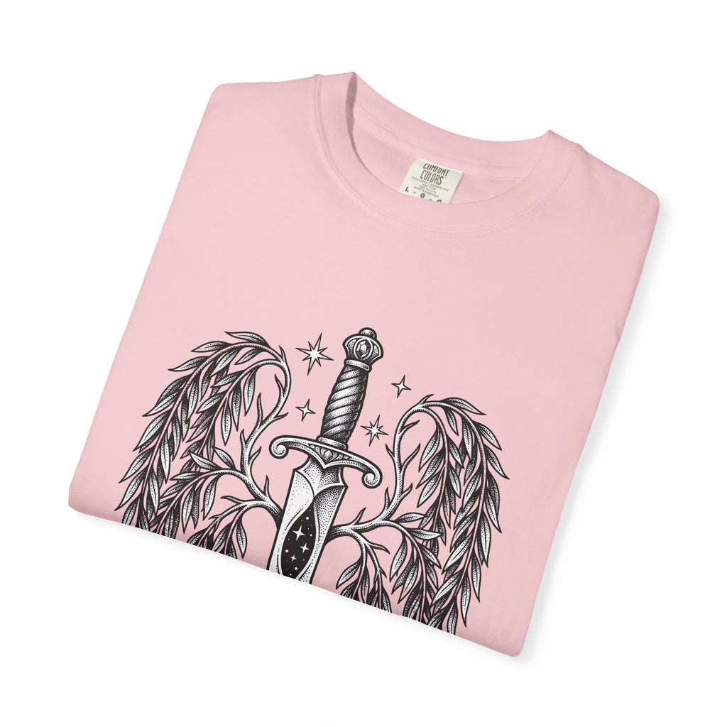 Dagger Wings T-Shirt Boho Chic Gothic Gift Women Tattoo T-Shirt Angel Wings T-Shirt Bohemian Fan Ink T-Shirt Dark Graphic Vintage Stars T-Shirt