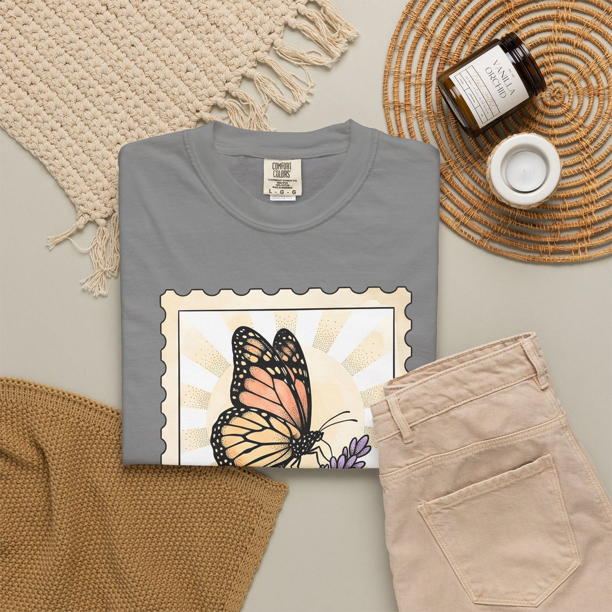 Moth Flower Butterfly Plant Gift Hippie Flower Butterfly Enthusiast Bohemian Floral Classic T-Shirt
