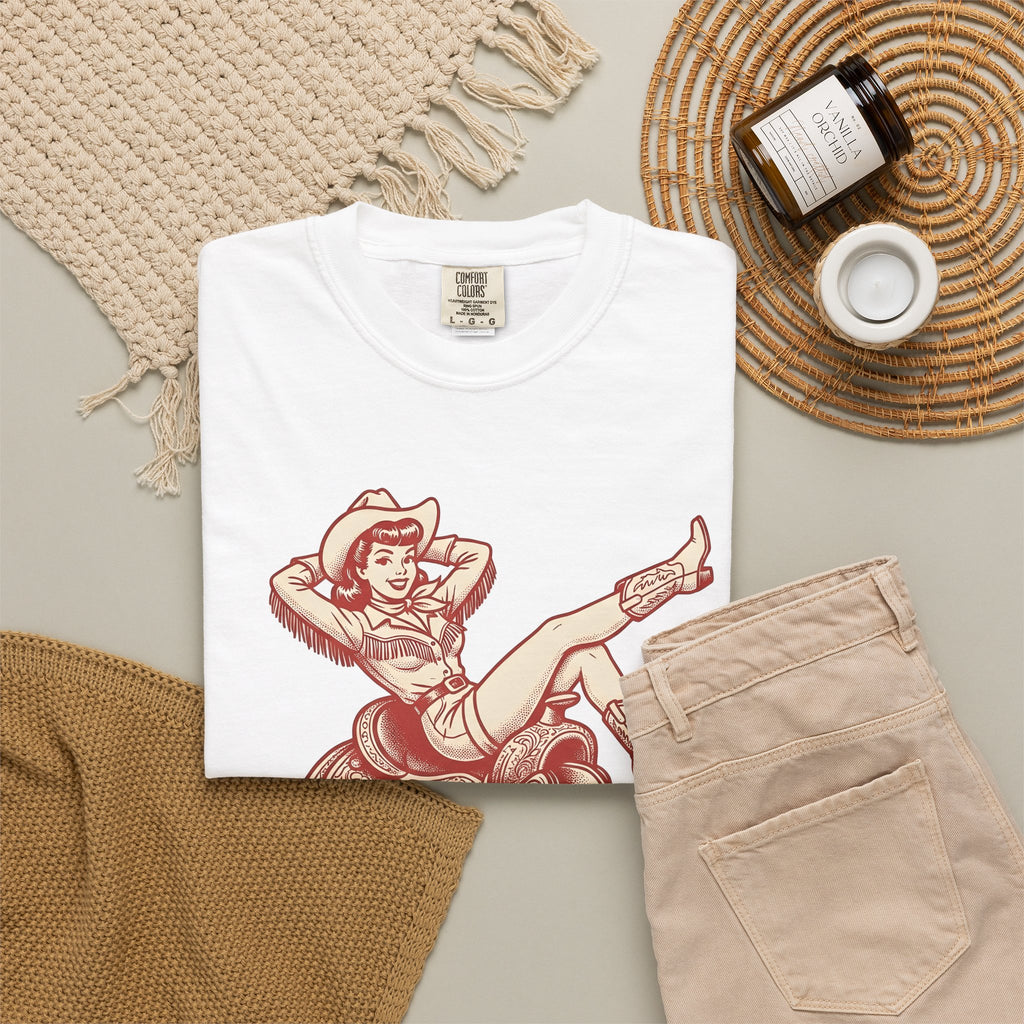 Pinup Cowgirl T-Shirt Cowgirl Rodeo Gift Women Western T-Shirt Cowgirl T-Shirt Cowboy Fan Western Art T-Shirt Rodeo Graphic Vintage Saddle T-Shirt