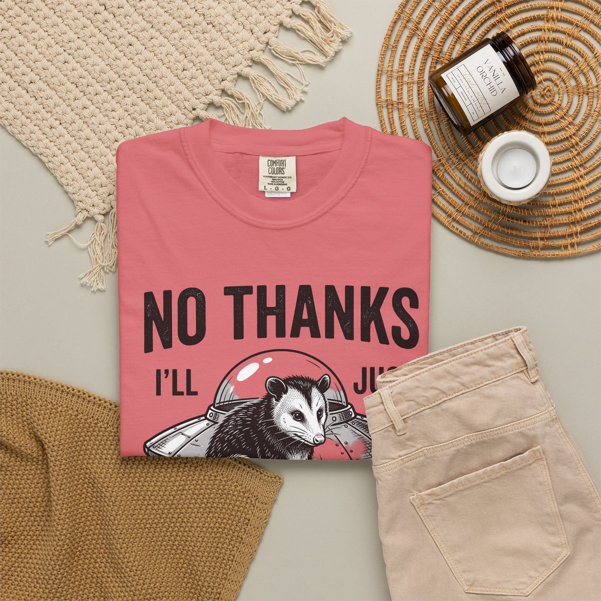 Opossum Ufo T-Shirt Funny Critter Gift Women Sketch T-Shirt Possum Ufo T-Shirt Humor Fan Cartoon T-Shirt Creature Graphic Doodle Alien Ship T-Shirt