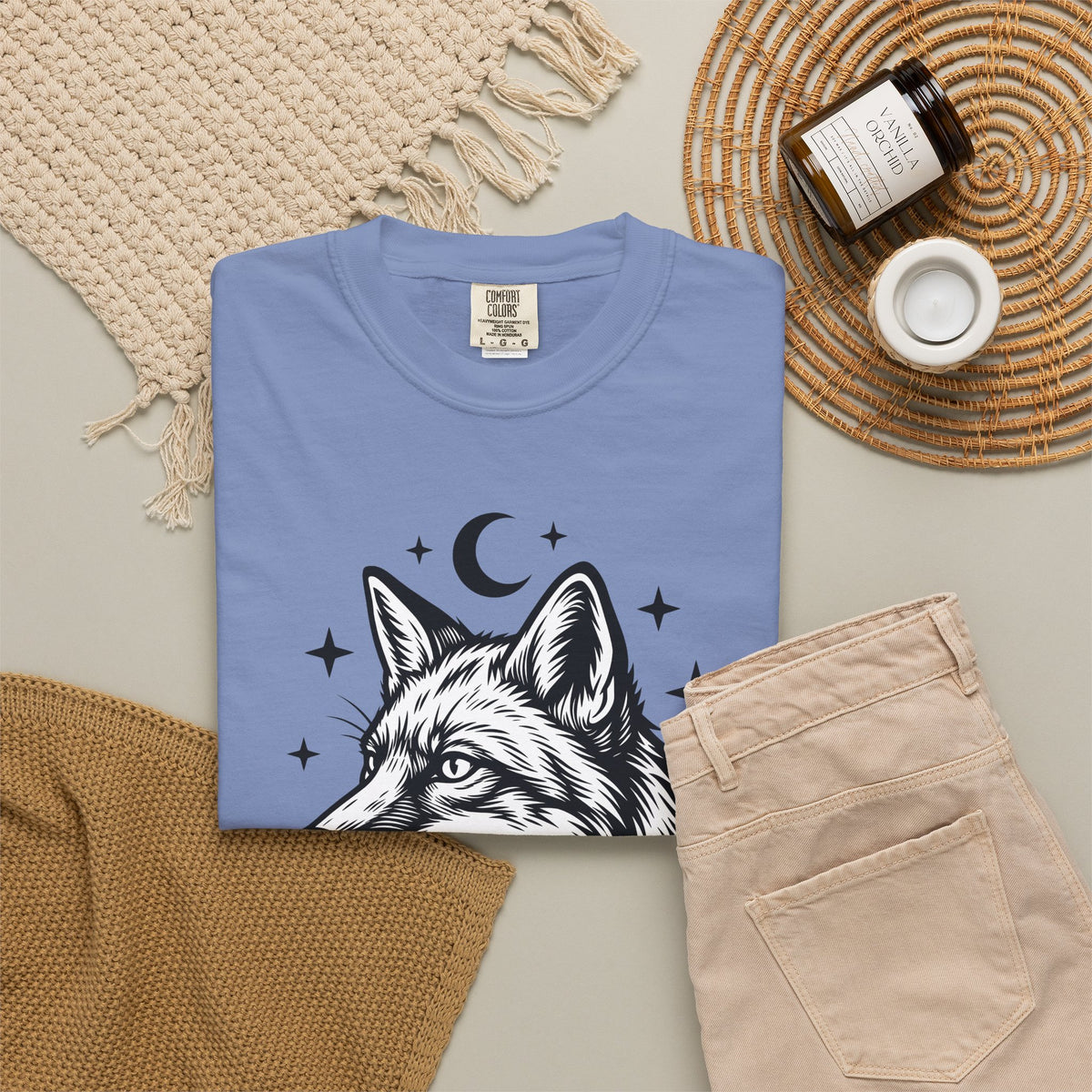 Wolf Portrait T-Shirt Boho Chic Fauna Gift Women Sketch T-Shirt Canine T-Shirt Bohemian Fan Drawing Design Graphic Creature Illustration Graphic
