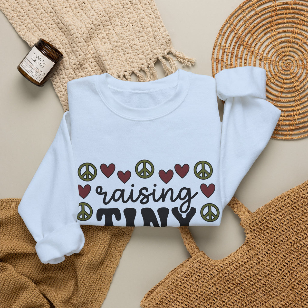 Peace Heart Motif Sweatshirt Moms Relatives Gift Women Folk Sweatshirt Harmony T