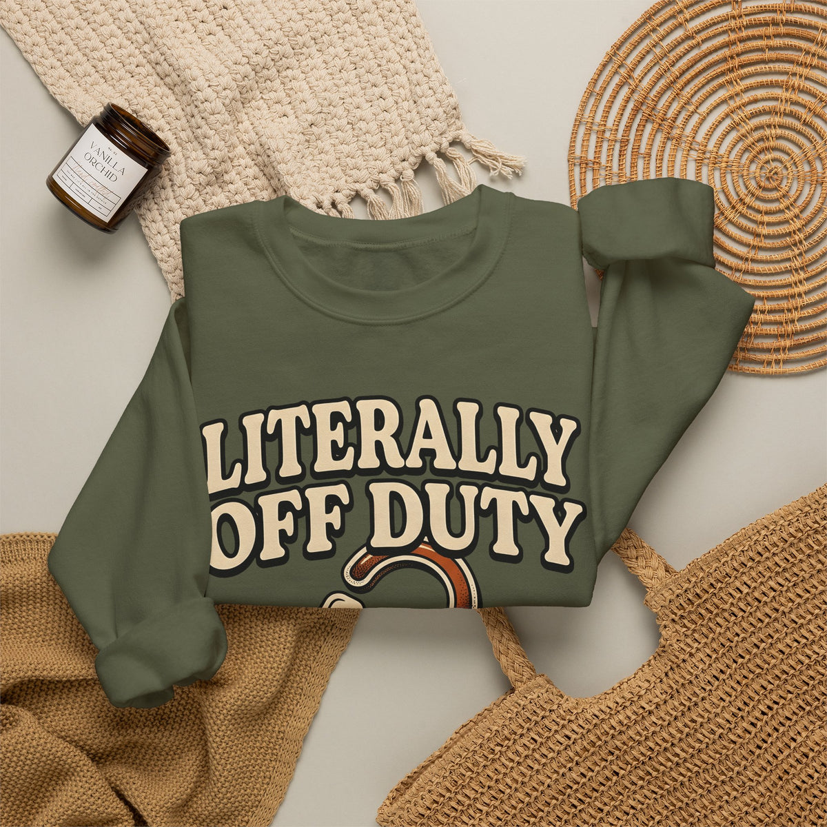 Door Hanger Lock Sweatshirt Nurses Travel Gift Women Shabby Chic Sweatshirt Door Security Sweatshirt Nurse Enthusiast Vintage Sweatshirt Wanderlust Graphic Mid