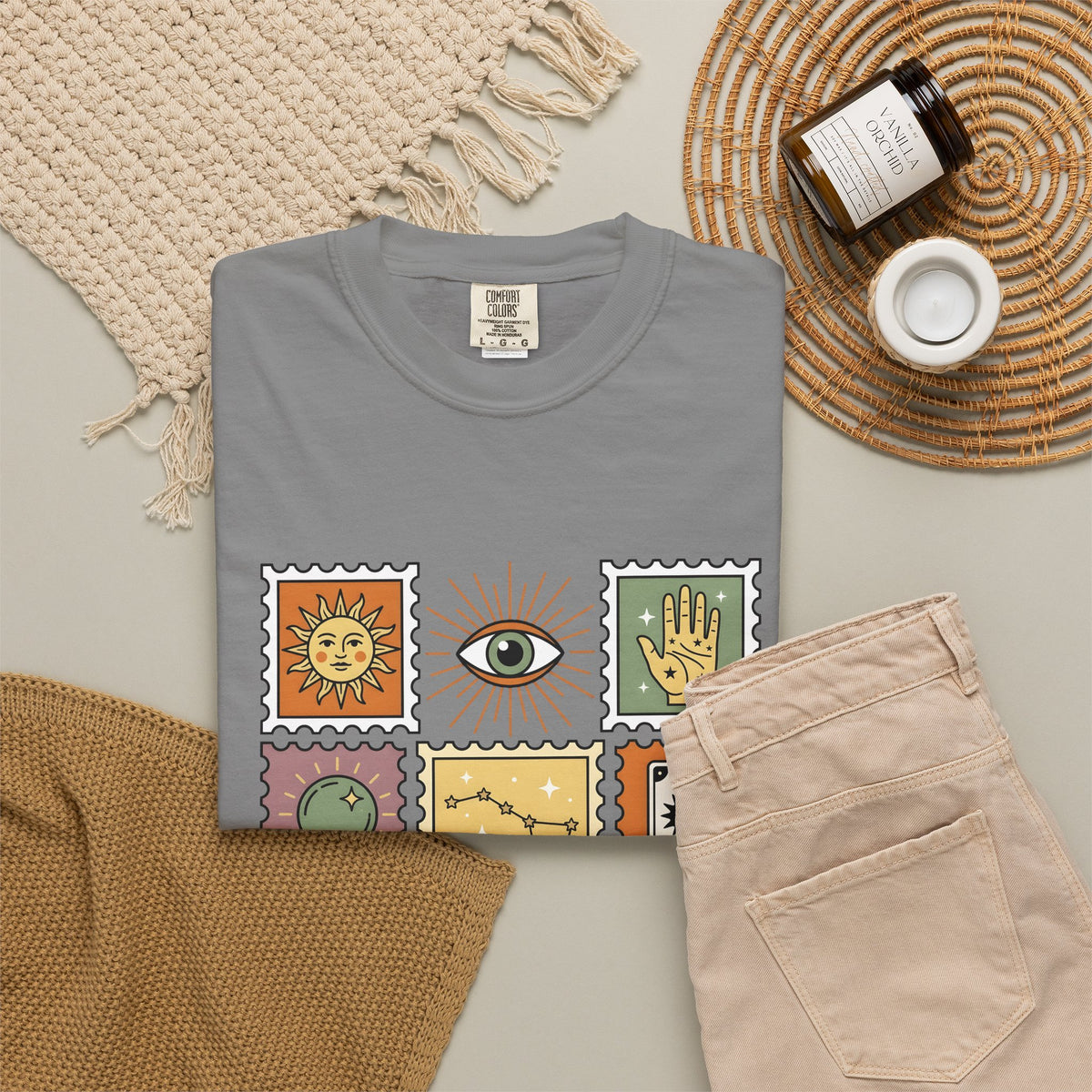 Magic Stamps T-Shirt Halloween Zodiac Gift Women Hippie T-Shirt Rubber Stamp T-Shirt Horror Fan Psychedelic T-Shirt Astrology Graphic Vintage