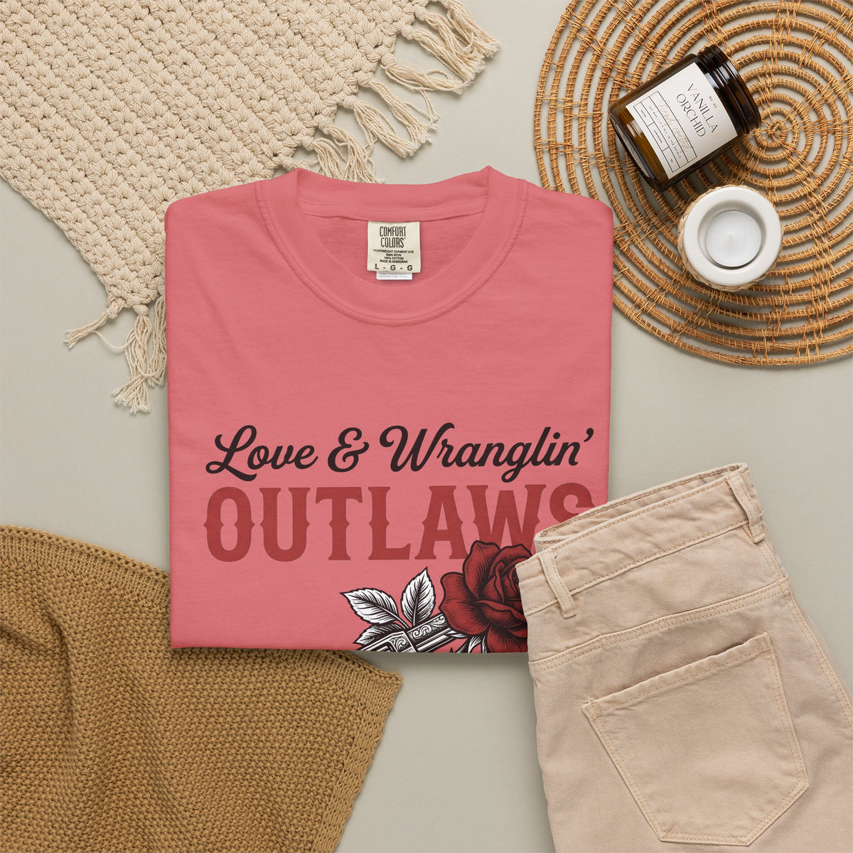 Six Shooter Rose T-Shirt St. Valentine's Day Western Wear Gift Women Antique T-Shirt Rose T-Shirt Valentine Fan Vintage T-Shirt Cowboy Graphic
