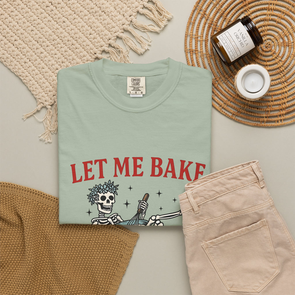 Skeleton Chef T-Shirt Funny Desserts Gift Women Pop Art T-Shirt Skeleton T-Shirt Humor Fan Comic T-Shirt Pastry Graphic Old School Mixing Bowl