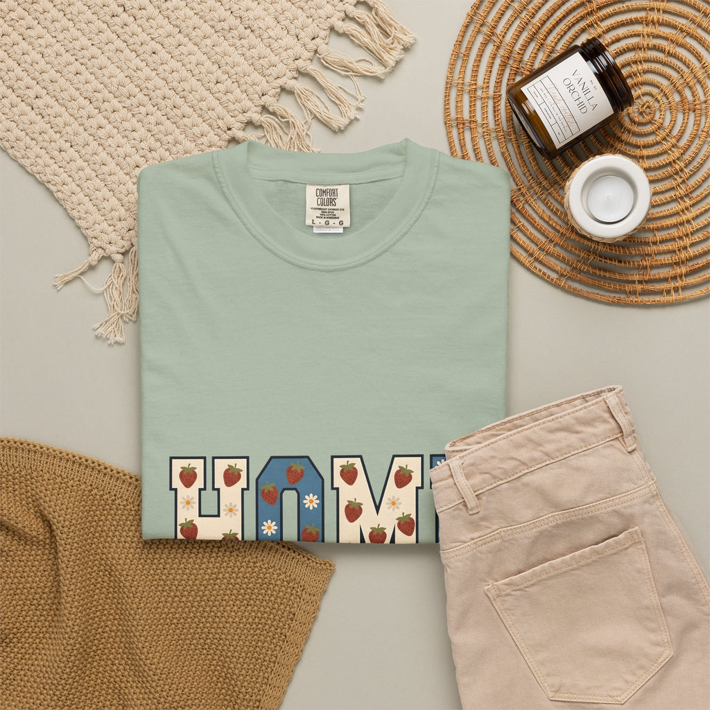 Strawberry Flower Lettering Farmhouse Farmhouse Gift Rustic Strawberry Typography Country Fan Rustic Chic T-Shirt