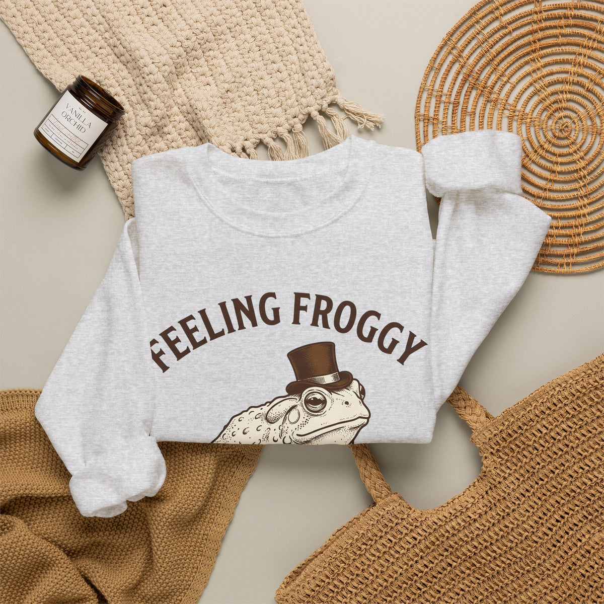 Toad Top Hat Sweatshirt Funny Animal Gift Women Vintage Sweatshirt Frog Sweatshirt Humor Fan Retro Sweatshirt Creature Graphic Hand Drawn Animal Humor Sweatshirt