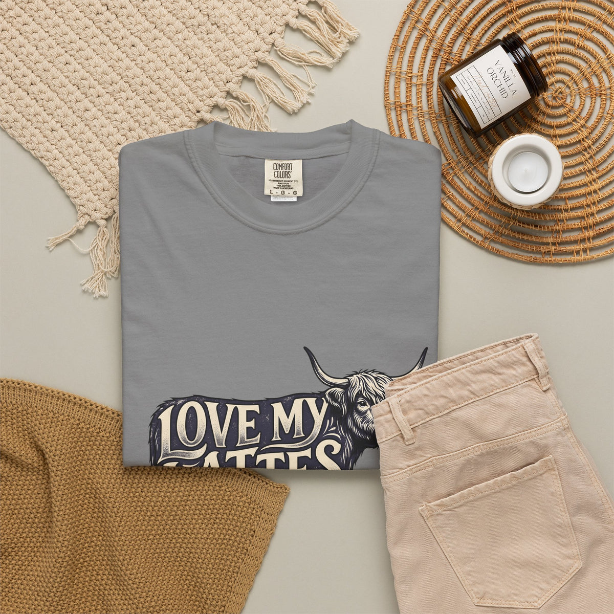 Fuzzy Cattle T-Shirt Coffee Creatures Gift Women Classic T-Shirt Cow T-Shirt Coffee Fan Vintage T-Shirt Animal Graphic Outline Latte Cup T-Shirt
