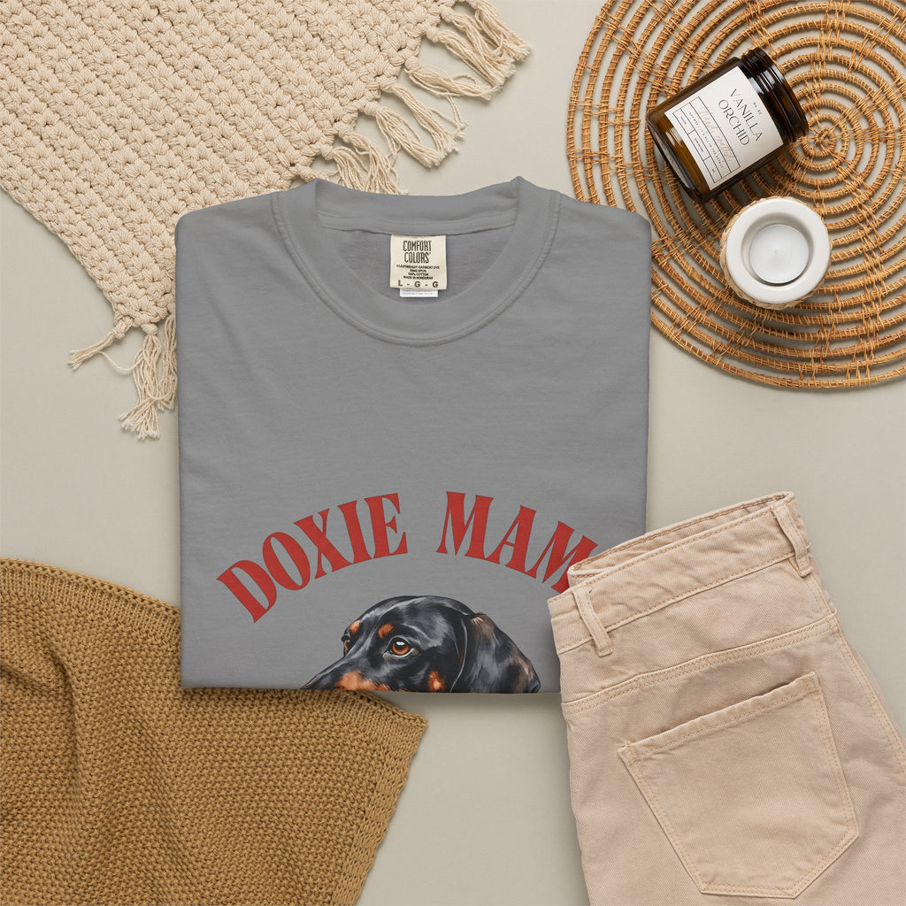 Dachshund Pet T-Shirt Dog Companion Gift Women Naturalistic T-Shirt Wiener Dog T-Shirt Dog Fan Doxie Design Dog Graphic Paint Wash Canine Portrait