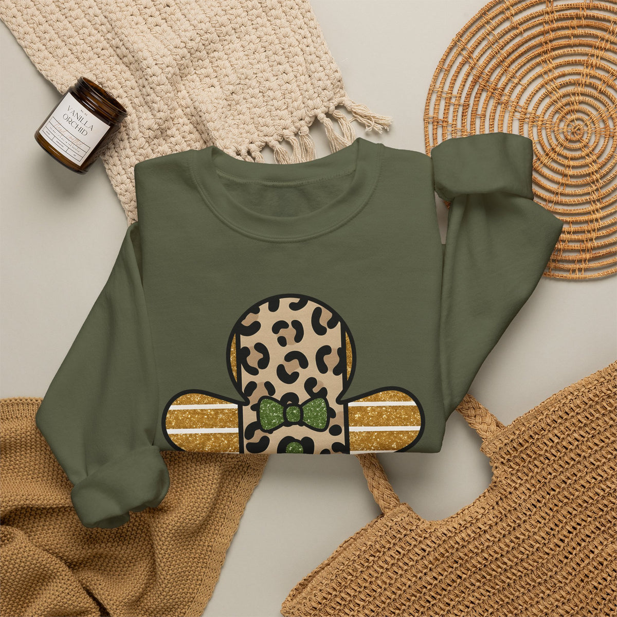 Spotted Gingerbread Animal Xmas Gift Shimmer Gingerbread Man Leopard Fan Glitter Holiday Sweatshirt