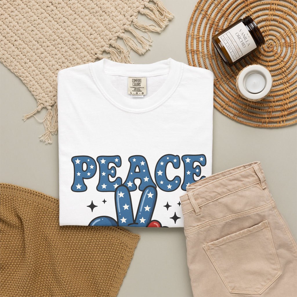 Peace Gesture T-Shirt America/4th Of July Celebration Gift Women Sketch T-Shirt Peace Sign T-Shirt Patriot Fan Hand Drawn T-Shirt Party Graphic