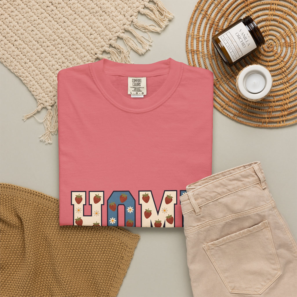 Strawberry Flower Lettering Farmhouse Farmhouse Gift Rustic Strawberry Typography Country Fan Rustic Chic T-Shirt