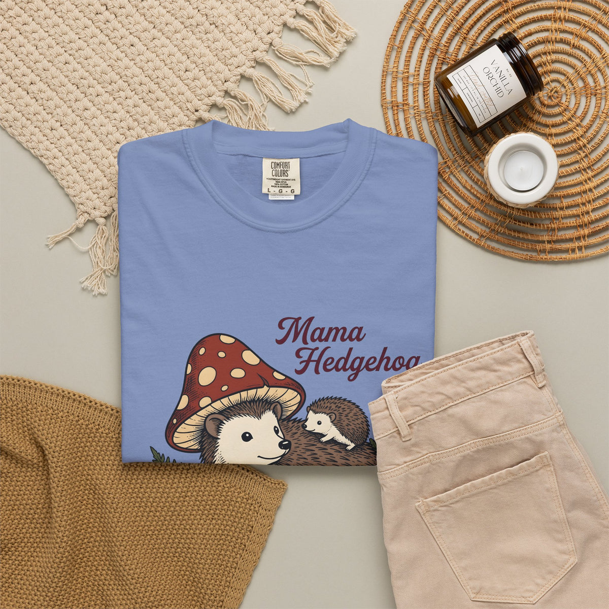 Hedgehog Group T-Shirt Moms Wildlife Gift Women Forest T-Shirt Porcupine T-Shirt Mother Fan Woodland T-Shirt Animal Graphic Retro Toadstools T-Shirt