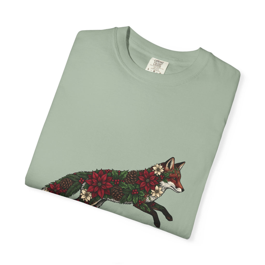 Fox Flower Holiday Winter Gift Floral Flower Christmas Fan Floral Snowflake Retro Pine Cone T-Shirt