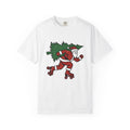 Santa Roller Skates T-Shirt Sports Christmas Gift Women Cartoon T-Shirt Kris Kringle T-Shirt Athlete Fan Toon T-Shirt Holiday Graphic Vintage
