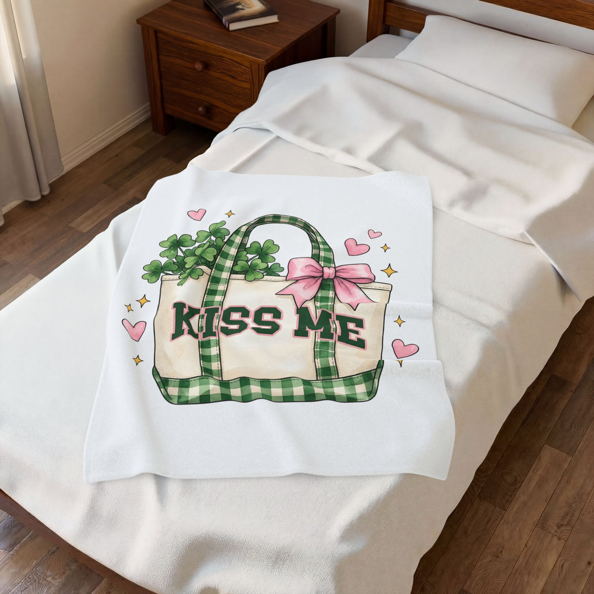 Clover Blanket Blanket St Patrick's Day Celebration Gift Women Paint Blanket Tote Blanket Shamrock Fan Painted Blanket Party Graphic Sketch Pink