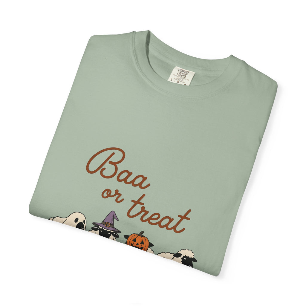 Sheep Costume Halloween Animal Gift Cartoon Sheep Costume Halloween Fan Toon Creature Vintage T-Shirt