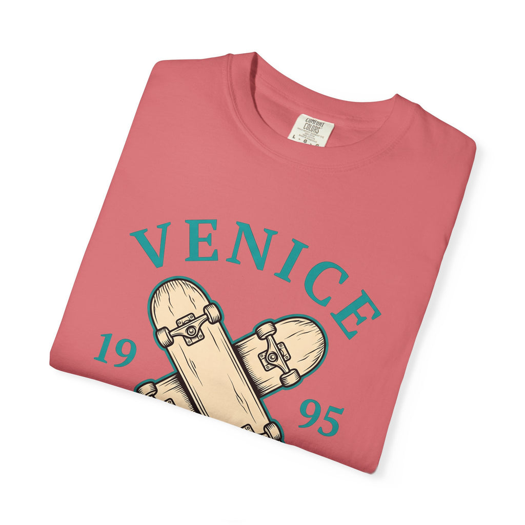 Crisscross Skateboards T-Shirt Skateboarding Casual Wear Gift Women Line Art T-Shirt Skateboard T-Shirt Skater Enthusiast Illustration T-Shirt