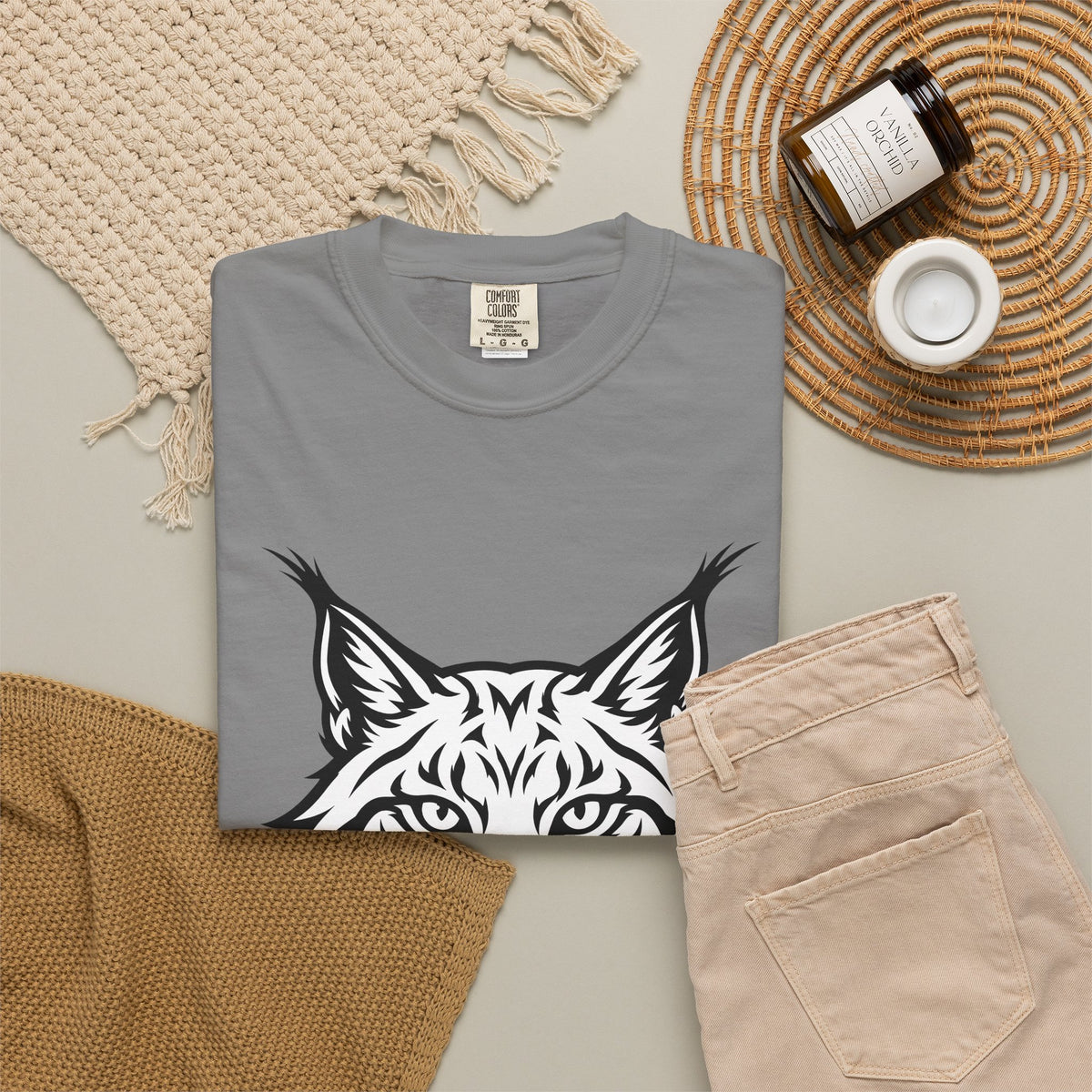 Lynx Head T-Shirt Cat Wildlife Gift Women Bold Line Art T-Shirt Bobcat T-Shirt Cat Fan Line Art T-Shirt Wildlife Graphic Tribal Wildcat T-Shirt