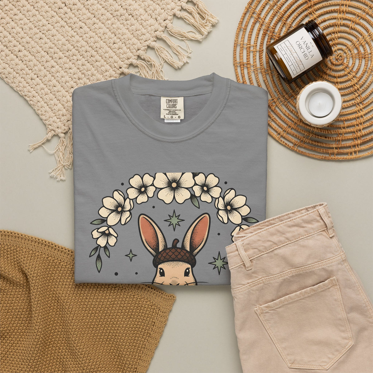 Peaceful Hare T-Shirt Yoga Critter Gift Women Folk T-Shirt Rabbit T-Shirt Yoga Enthusiast Folk Art T-Shirt Animal Graphic Line Art Garden Loop