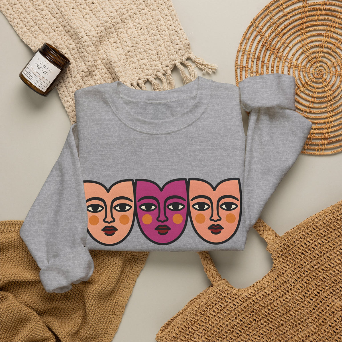 Abstract Faces Sweatshirt Abstract Art Gift Women Modern Sweatshirt Faces Sweatshirt Art Fan Contemporary Sweatshirt Artistic Graphic Minimal Bold Outlines