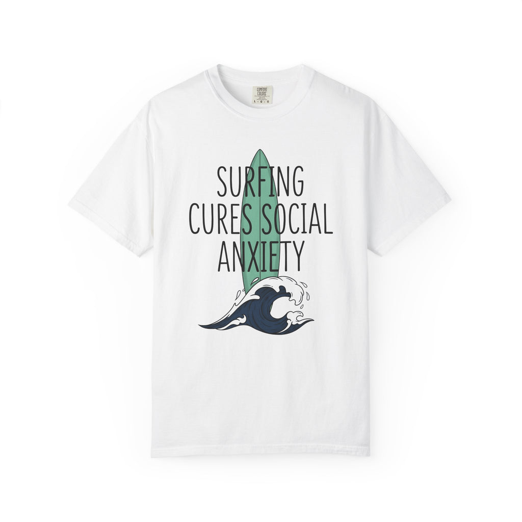 Surfboard Wave Surfing Beach Gift Bold Wave Surfer Enthusiast Coastal Minimalist T-Shirt