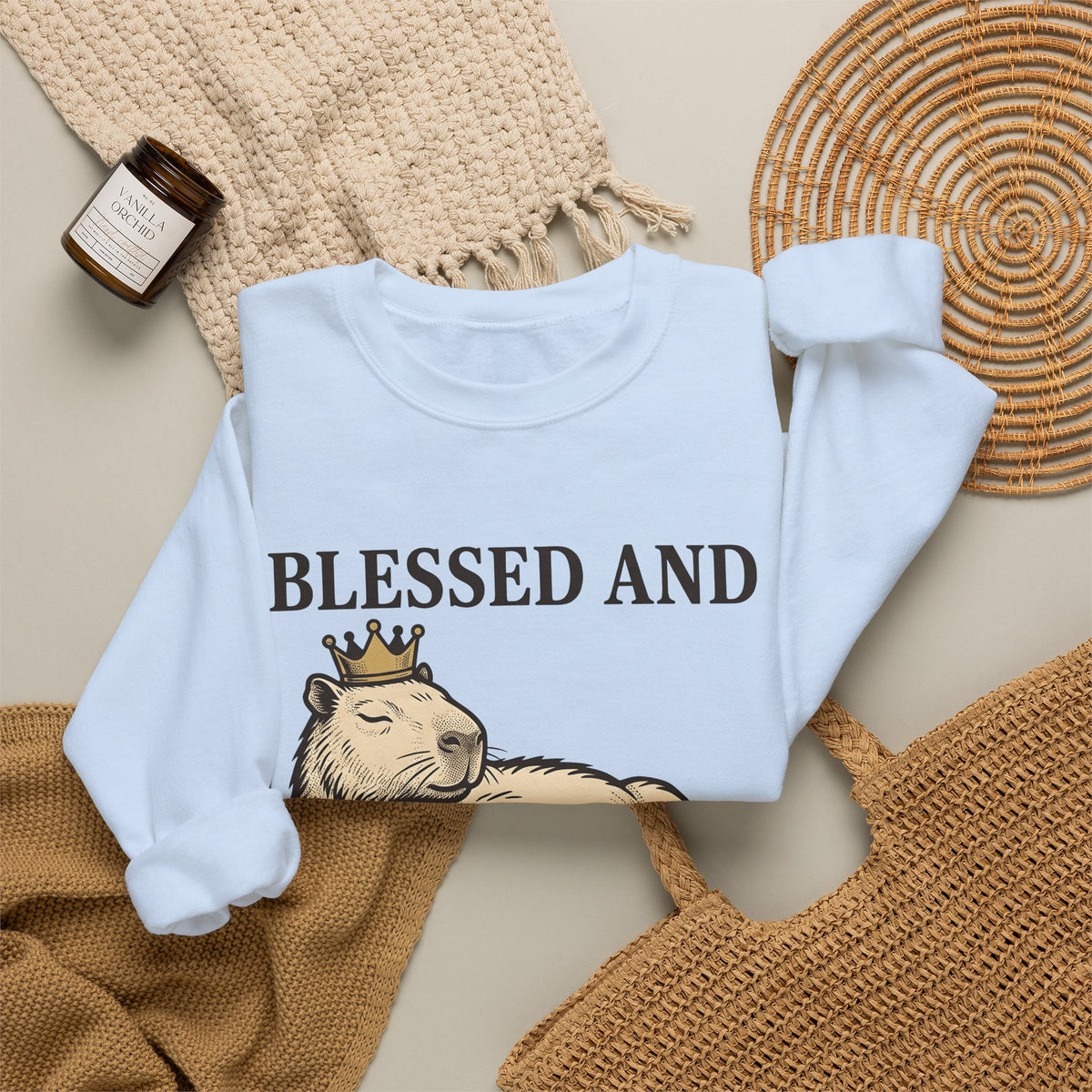 Capybara Crown Sweatshirt Capybara Comedy Gift Women Classic Sweatshirt Crown Sweatshirt Rodent Fan Retro Sweatshirt Humor Graphic Doodle Beast Sweatshirt