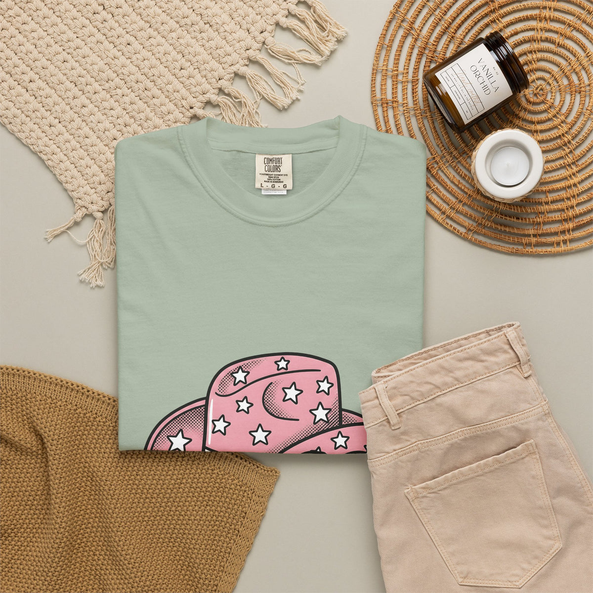 Cowboy Hat T-Shirt Cute Cowgirl Gift Women Comic T-Shirt Stetson T-Shirt Adorable Fan Cartoon T-Shirt Rodeo Graphic Vintage Heart Glasses T-Shirt