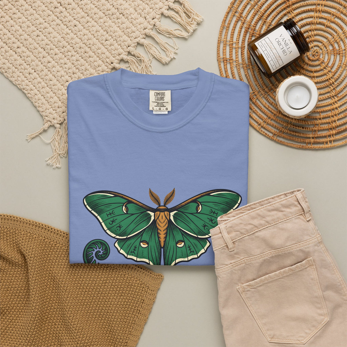 Luna Bug T-Shirt Boho Chic Environment Gift Women Antique T-Shirt Firefly T-Shirt Bohemian Fan Vintage T-Shirt Eco Graphic Line Art Greenery T-Shirt