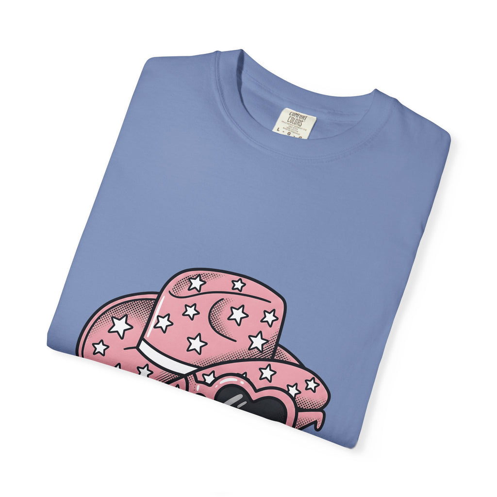 Cowboy Hat T-Shirt Cute Cowgirl Gift Women Comic T-Shirt Stetson T-Shirt Adorable Fan Cartoon T-Shirt Rodeo Graphic Vintage Heart Glasses T-Shirt
